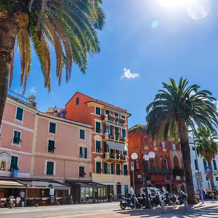 Apartment Riva Trigoso Sea View - Happy
